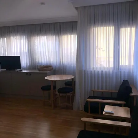 Apartment Safest Area In 3 *